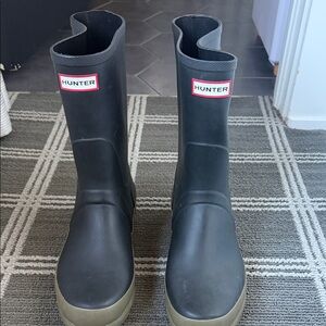 Mens Hunter Black and Green Waterproof Boots